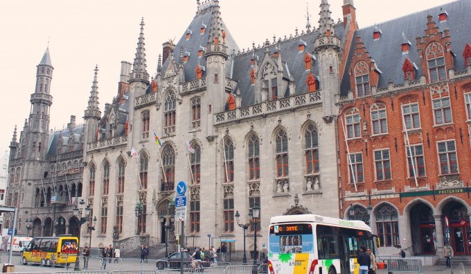 Amsterdam to London via Bruges: Day 49 Topdeck Mega European Tour